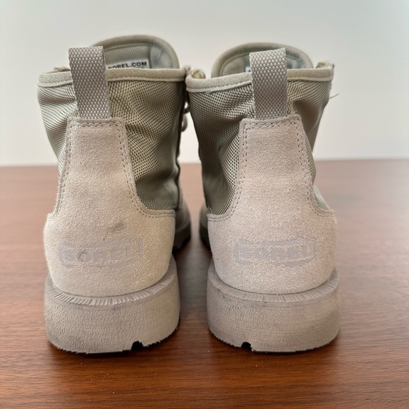Men’s Sorel Caribou Mod Chukka WP, Beige Suede Boots Waterproof, sz 9, Like New